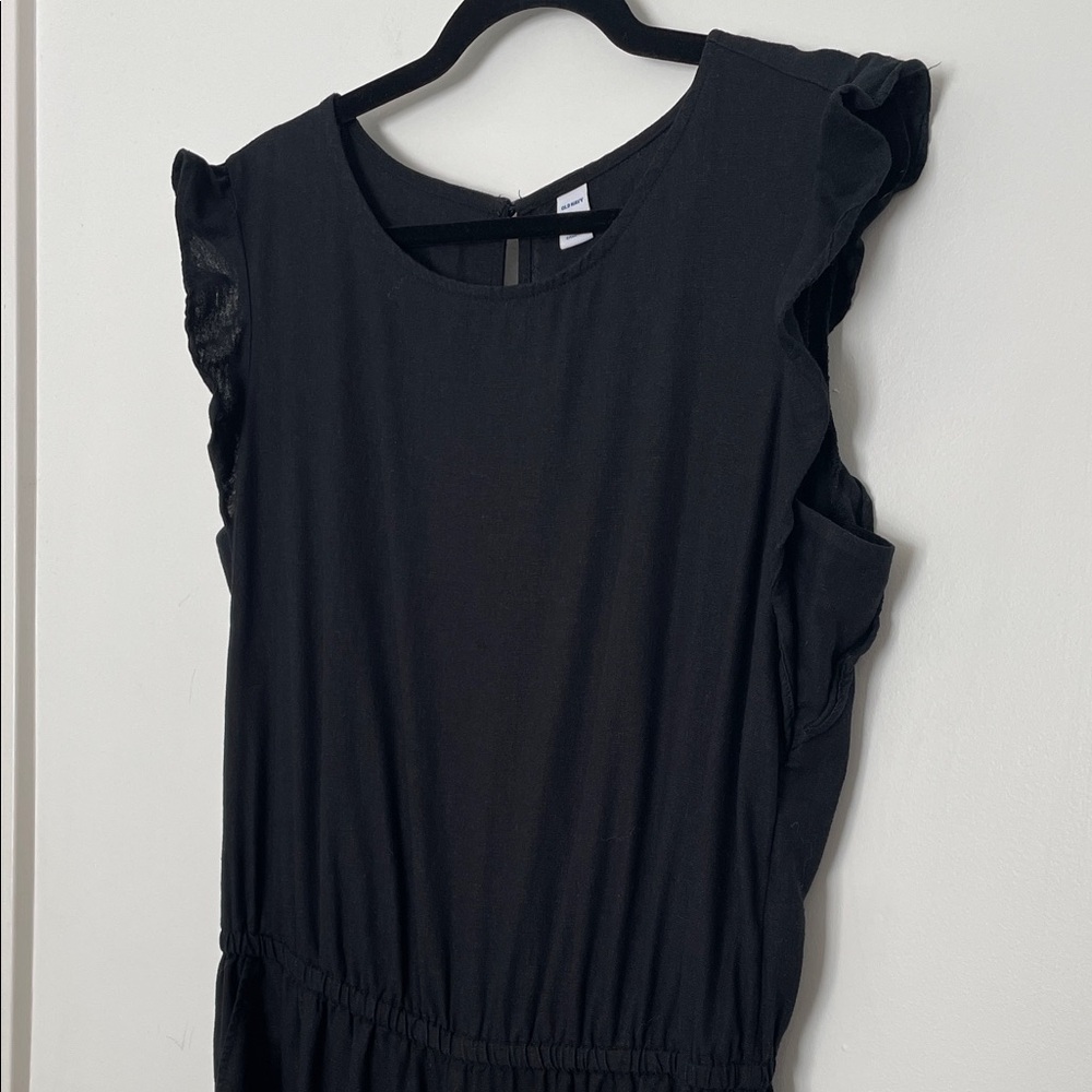 Old Navy Black Ruffle Sleeveless Jumpsuit size Large Tall